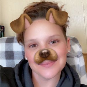 Meet your Posher, Christal